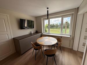 Modern Sea View Apartment, Sleeps 6, Põhja-Tallinn