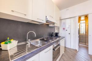 Balcone sul Naviglio Grande - Darsena - Tortona Design District - Metro M2