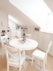 Brezza di Mare Casa Vacanze Free Parking Garage