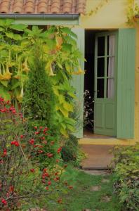 Maisons de vacances Maison Au Jardin : photos des chambres