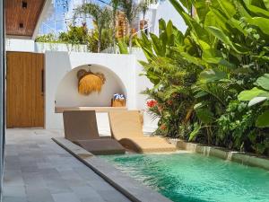 Casa Cemagi - New Modern & Tropical Pool Villa Relaxing