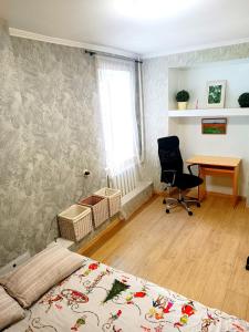 2 кімнатні апартаменти в центрі, Госпіталь
