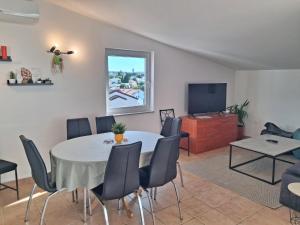 Sky Terrace and Sea View Apartment