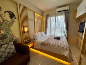 Sky House Apartment BSD with Smart TV 43 inch Near AEONmall, The Breeze, ICE BSD by Nagoya Japandi Style