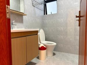 The Lorenzo A Calm Two Bedroom Apartment