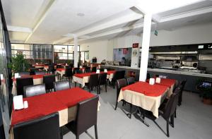 Ozalp Han Hotel