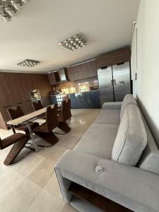 M-Duplex House with Ocean Views