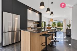 Tee Time - Chalet 2 unités, Salle de jeux, Golf, Piscines, 10 pers - Resort près de Québec