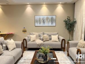 The Cassidy A Perfect 3BHK Gateway