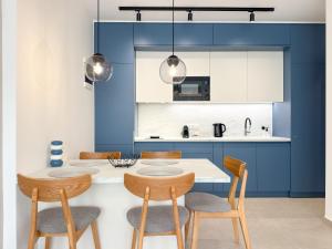 Luxury Downtown Apartment E5