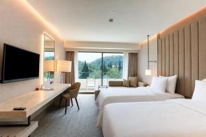 Mirage Park Resort - PremiumInclusive