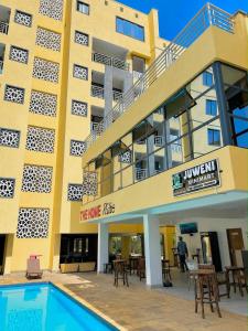 Coral Sands Luxury Apartment-Block E