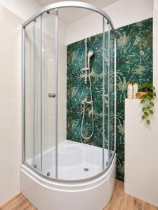 Central Comfort Suites - Geo17