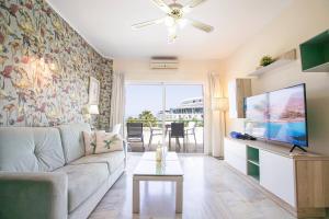 Apartment in beachfront complex in El Duque area, Costa Adeje
