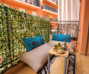 Charming Majorelle Apartment, Pool and Balcony