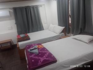 PLATINUM IN Guest House Salt Lake
