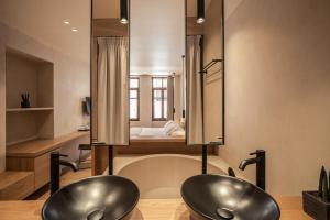 M Suites