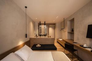 M Suites