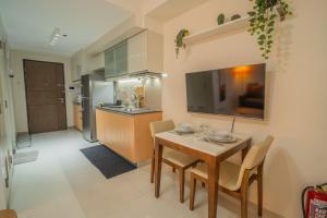 New! Serene & Cozy Wi-Fi 350Mbps Uptown BGC BackHome6