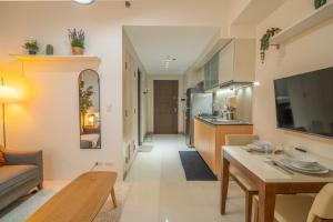 New! Serene & Cozy Wi-Fi 350Mbps Uptown BGC BackHome6