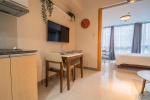 New! Tranquil & Cozy Wi-fi 350Mbps Uptown BGC BackHome5