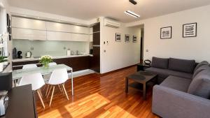 Aqua Villa 4
