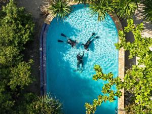 Emayani Beach Lodge
