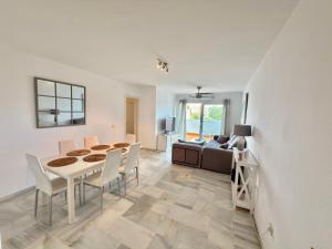 ApartHome Fuengirola Sun & Beach