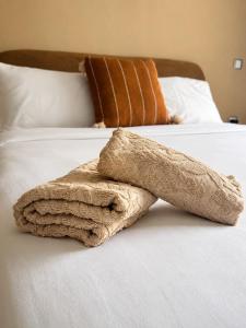 Chic apartment with mountain view, 5 min from Marina