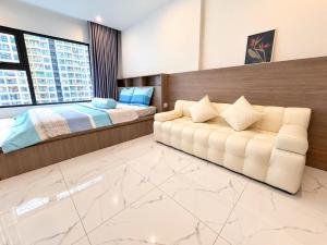 Shi House 6 - Studios Glory Height Vinhomes Q9