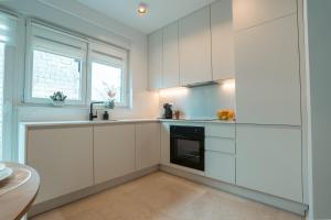 Elenes Apartment - Free Parking & Self Check-In