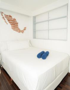 Modern 2BR by iconic Angel de la Independencia
