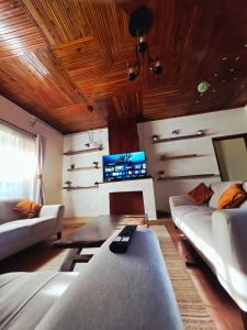 Larami House Narok