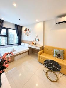 Shi House 15 - Studios The Origami Vinhomes Q9