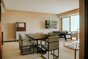 3 Bedrooms with huge Terrace in La Isla Acapulco
