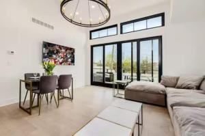 Jungle House Designer Residences - Downtown Columbus