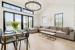 Jungle House Designer Residences - Downtown Columbus