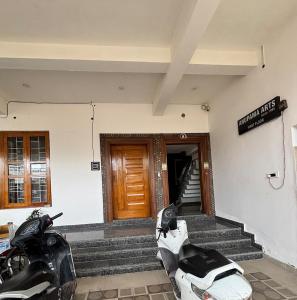 Welcome to Vandanam stays