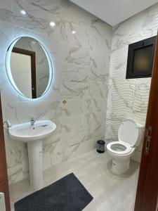 Appartement moderne avec garage privé et ascenseur Témara