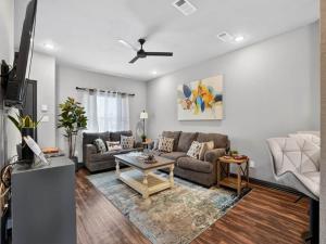 2 Bedroom 2.5 Bath College Station Condo