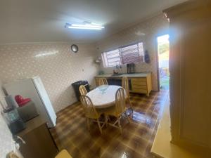 Casa com 2 quartos sala e vaga perto do Ginasio Adib Moises 5 min centro de Sao Bernardo do Campo