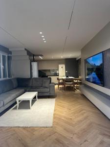 Zuna Apartment