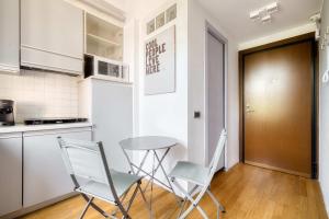 Bright Apartment 1BR in the Heart of Isola