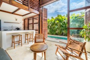 Villa Merbau - Private Luxury Tropical Pool Villa