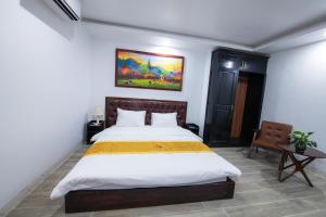 Giang Sơn Hill Hotell