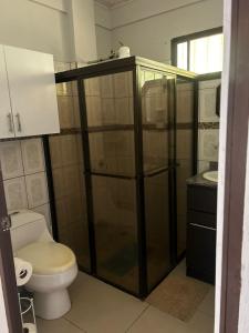 Aventura y paz en casa con piscina y billar en Orotina