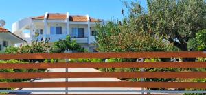 Villa Maroula