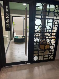 Estrella Luxury
