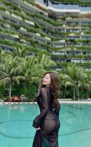 Beachfront Paradise with Ocean & Mountain Views - Cat Ba Resort
