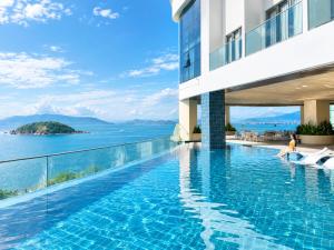 The Paramount Nha Trang Oceanview Apartment by San Ocean